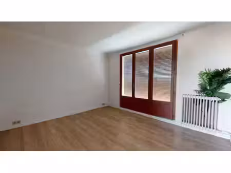 les pavillons sous bois appartement 2 pièces 45 m2
