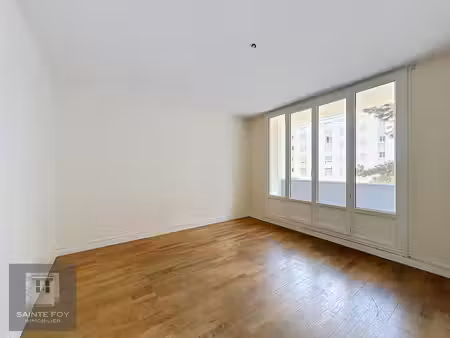 appartement - 59 26 m2 - 2 ch