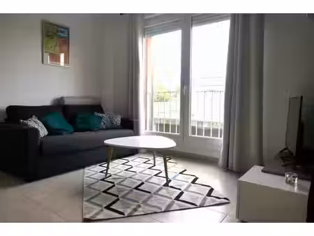 avignon em - appartement t3 meublé 63.11m² avec balcon et parking