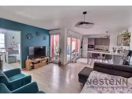 appartement 5 pièces à vendre à neuilly-sur-marne  dernier étage  calme et lumineux