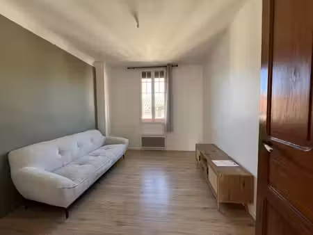 appartement t3 à louer à l'année meublé à léon