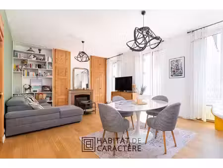 t3 - 72m2- rue tronchet lyon 6