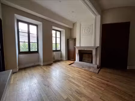 appartement - 2ème étage - 50 89 m2 - 3 pièces - vide