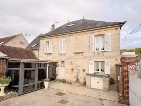 maison bourgeoise avec dépendance !