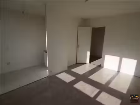 location appartement 1 pièce 26 m² à déville-lès-rouen (76250)