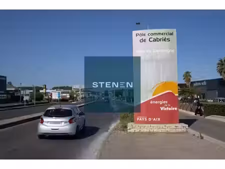 location commerce cabries 13480 149m²