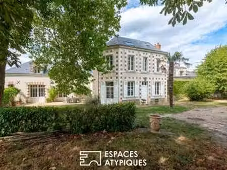 vente maison piscine à étriché (49330) : à vendre piscine / 340m² étriché