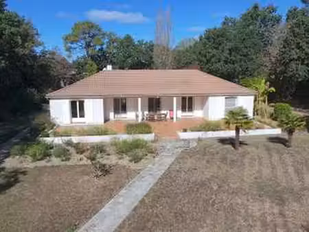vente maison à soullans (85300) : à vendre / 154m² soullans