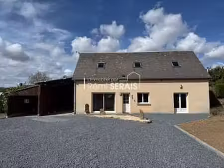 location maison à condé-en-normandie (14110) : à louer / 145m² condé-en-normandie