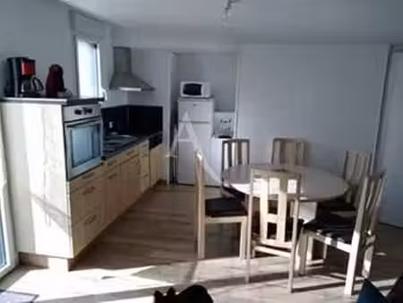 location maison meublé aux moutiers-en-retz (44760) : à louer meublé / 40m² les moutiers-e