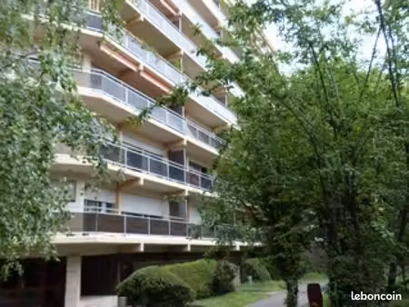 f3 banque de france-a. briand- iufm (espe) limitrophe chamalières rénovation complète en 2
