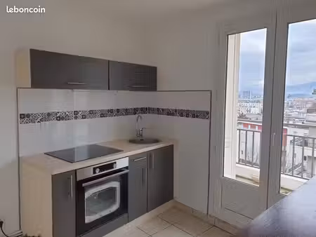 appartement 2 pièces 48 m² etage 7/7
