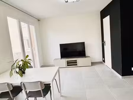 sceaux – appartement meublé 3 pièces 71 m² – entièrement rénové – 2 chambres – box