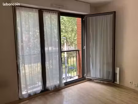 studio 1 pièce 19 m²