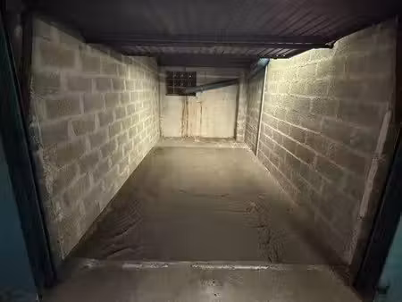 garage/box 10 m² marseille