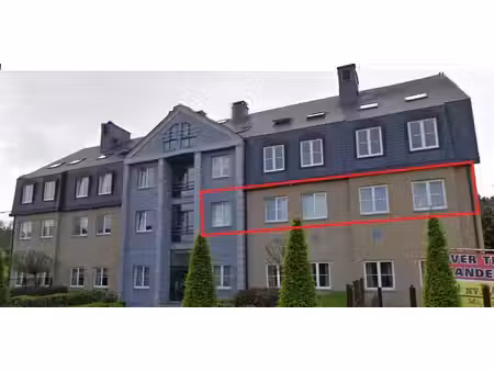 zeer ruim appartement met garage nabij centrum borgloon