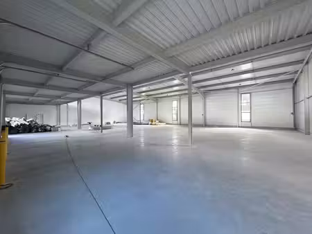location local d’activités avignon 84000 330m² à 667m²