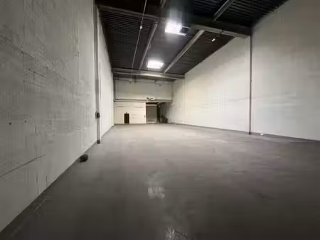 location local d’activités gennevilliers 92230 493m²