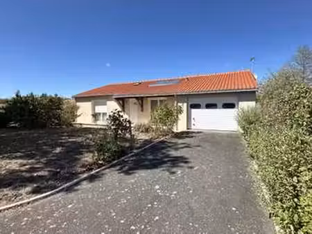 vente maison à treize-septiers (85600) : à vendre / 101m² treize-septiers