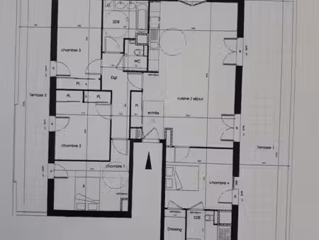 location appartement 5 pièces 116 m² à ferney-voltaire (01210)