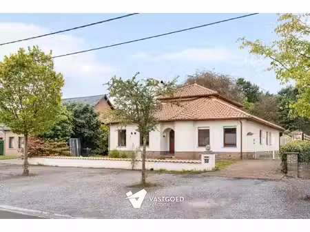 uiterst energiezuinige woning op een ruim perceel van 11a78ca te beverlo