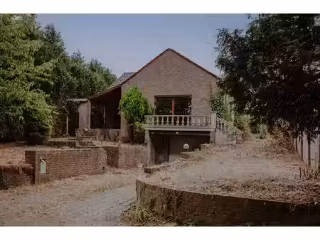 gezinswoning met grote tuin en landelijk uitzicht