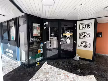 location commerce colmar 68000 146m²