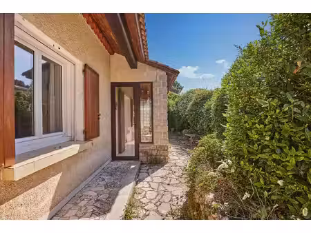 maison 3 pièces 82 m² à vendre / acheter lambesc 13410 ? | era immobilier