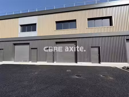 vente local d'activités chambery 196 m²