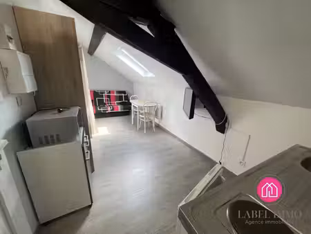 studio neuf en étage