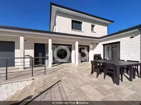 ? à vendre – maison contemporaine haut de gamme (2026) avec vue panoramique  piscine et...