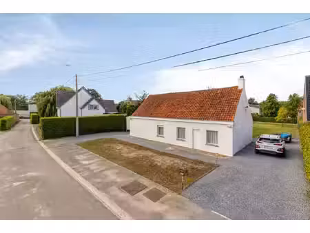 huis te koop in meulebeke met 3 slaapkamers