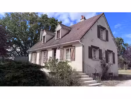 grande maison de village