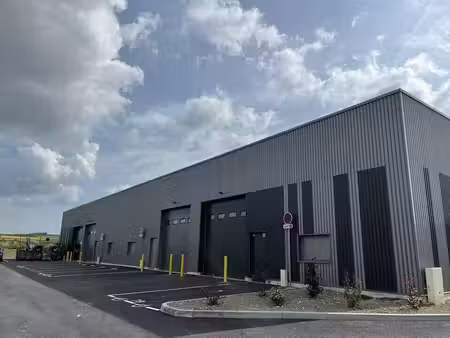 location commerce reims 51100 400m² à 1600m²