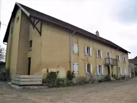 vente immeuble 4 pièces 430 m² à vesoul (70000)  197 900 €