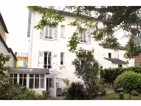 vente maison 6 pièces 164 m² cusset (03300)