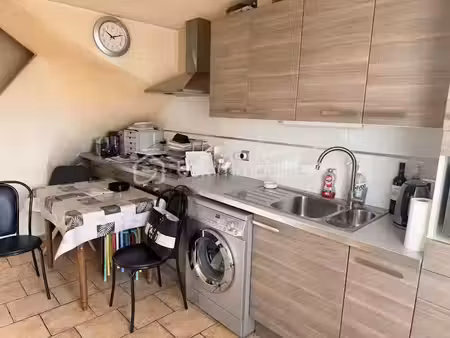 vente immeuble 4 pièces 75 m² à saint-cyr-sur-mer (83270)  370 000 €