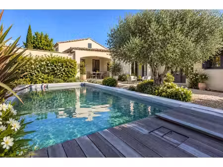 a vendre en exclusivite maison avec jardin et studio monteux