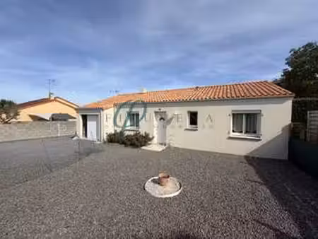 vente maison à montrevault (49110) : à vendre / 80m² montrevault