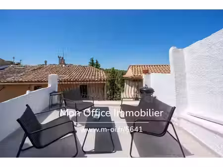 référence : 6641-cdi. - spécial investisseur – maison de village avec terrasse et...