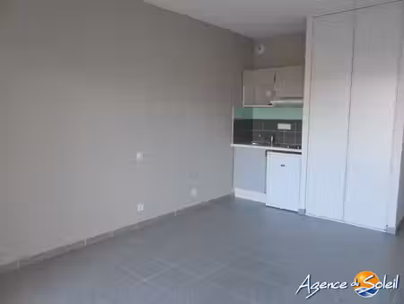 location appartement 1 pièce 25m² narbonne 11100
