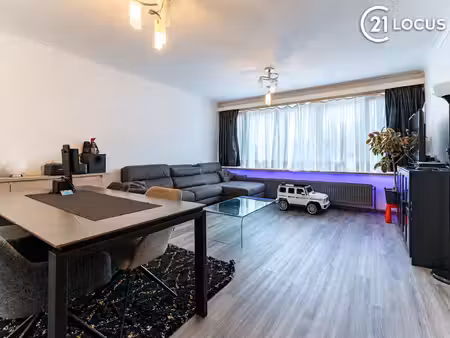 appartement te koop in sint-niklaas met 2 slaapkamers