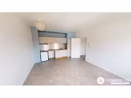 location appartement 2 pièces 38m² albi 81000