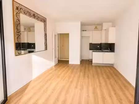 vente appartement 2 pièces 47 m² à la varenne saint hilaire (94210)  310 550 €