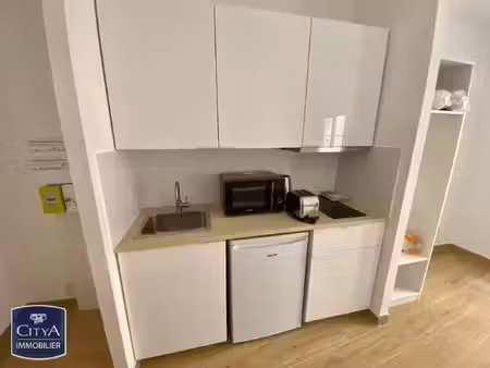 appartement à louer 1 pièce 22.35 m² - toulon (83) - 510€