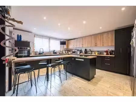 achat maison 7 pièces 157m²