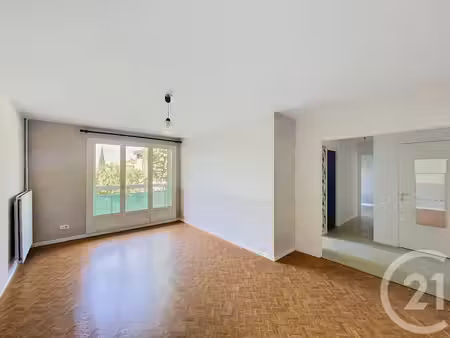 location appartement 3 pièces 59m² beaumont 63110