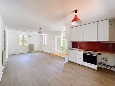 location appartement 2 pièces 55m² valence 26000