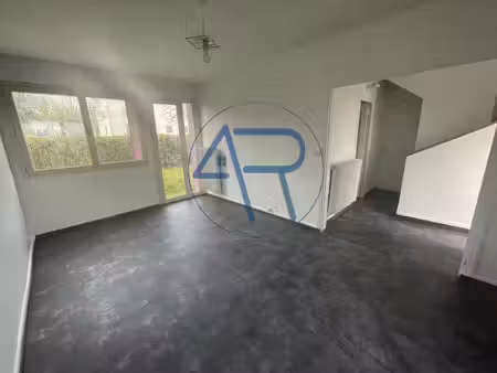 location maison 4 pièces 71m² brioude 43100