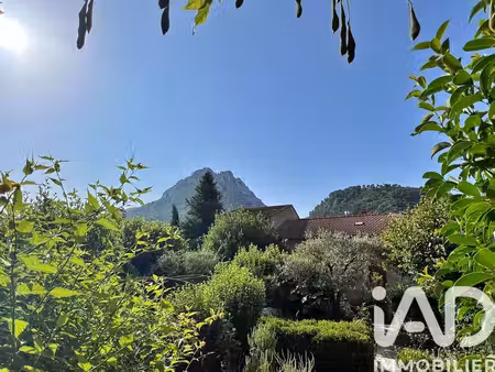 maison de ville à buis-les-baronnies (26170)